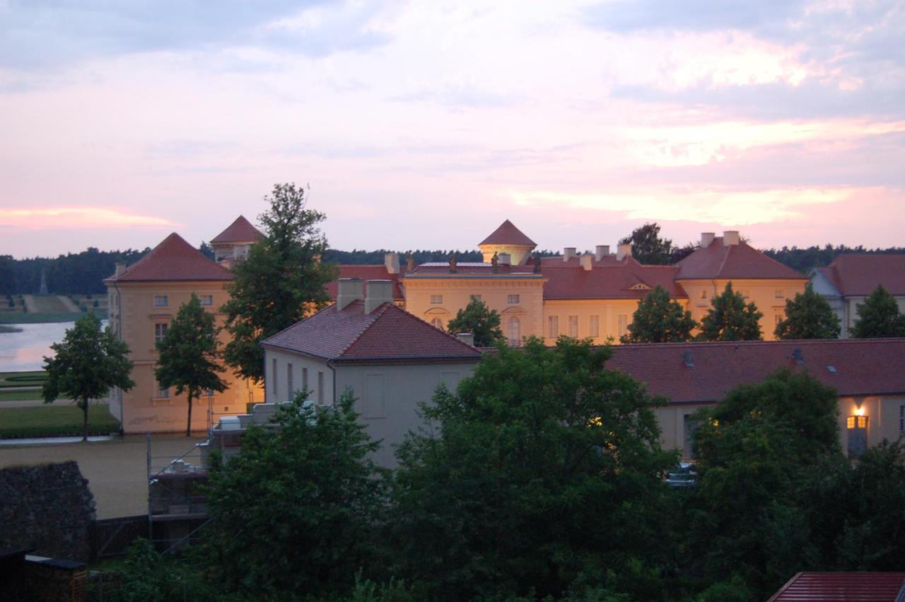 Schloss-Und Seeblick Apartment Rheinsberg Exterior photo